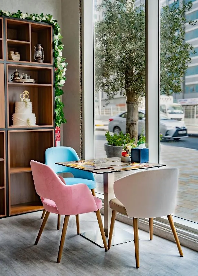 Aparthotel Luxe Grand Hotel Apartments Schardscha